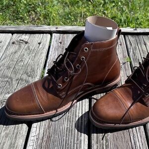 Helm Hollis Boots (Dark Natural 10.5EE)